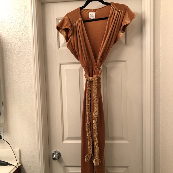 COPY - MIsa Gold Velvet Carolina Wrap Dress - Picture 5 of 6